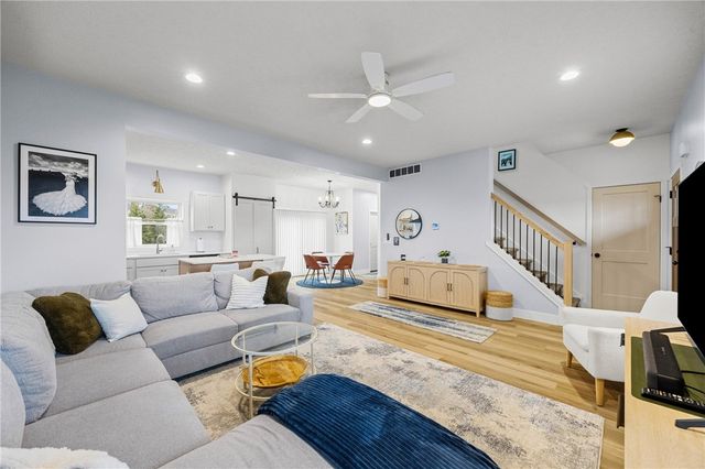 11 Berry Grove Lane West, Clarkson, NY 14420