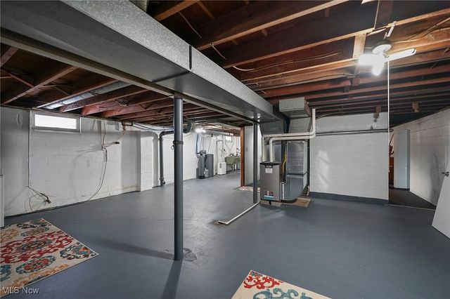 7647 Connelly Road, Masury, OH 44438