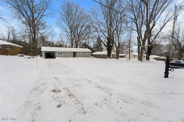 7647 Connelly Road, Masury, OH 44438