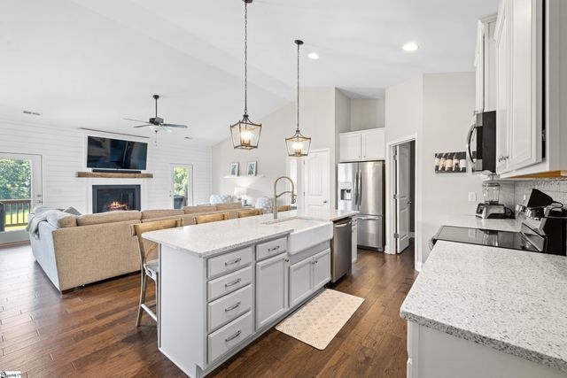 111 Jones Kelley Road, Travelers Rest, SC 29690