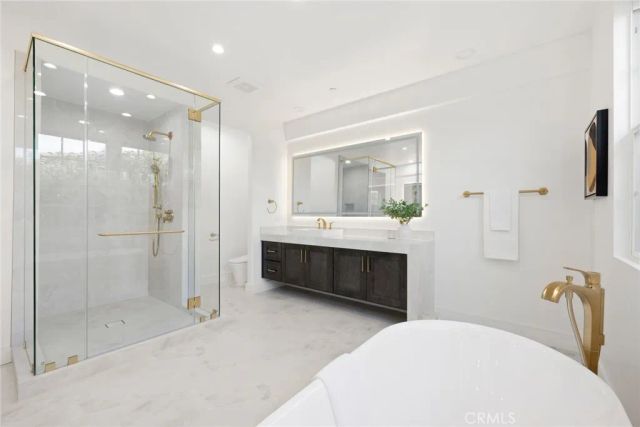 5704 Lyon Court, Calabasas, CA 91302