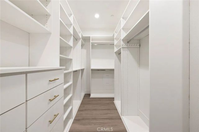 5704 Lyon Court, Calabasas, CA 91302