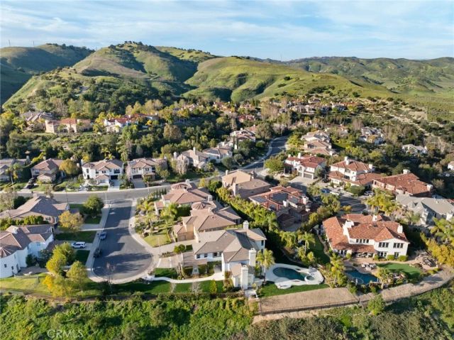 5704 Lyon Court, Calabasas, CA 91302