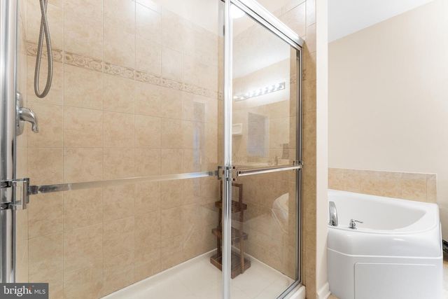 234 BREEDERS CUP DR, Cherry Hill, NJ 08002