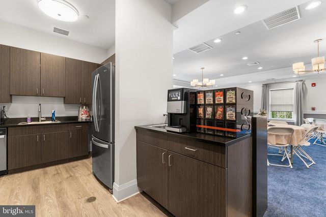 234 BREEDERS CUP DR, Cherry Hill, NJ 08002