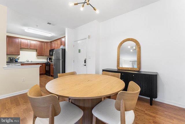 234 BREEDERS CUP DR, Cherry Hill, NJ 08002