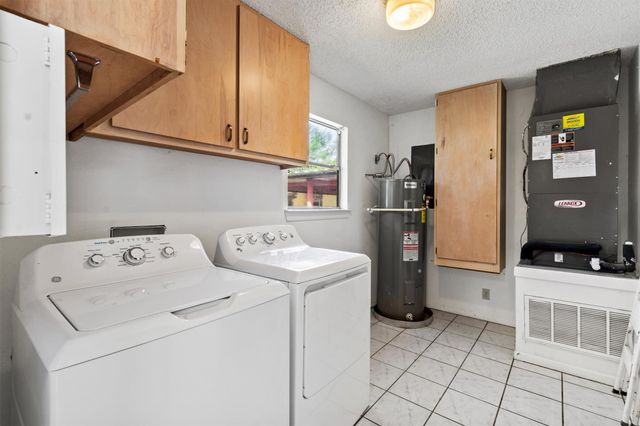 6 El Sol ST, Wimberley, TX 78676