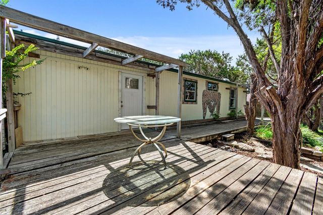 6 El Sol ST, Wimberley, TX 78676