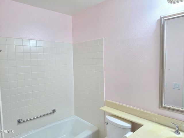 20209 Village 20, Camarillo, CA 93012