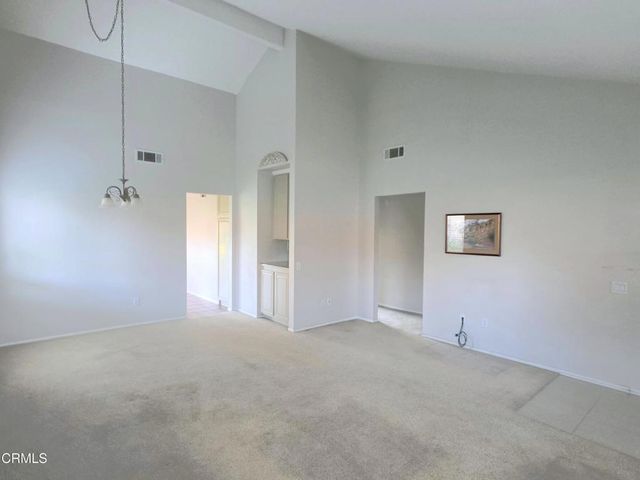 20209 Village 20, Camarillo, CA 93012