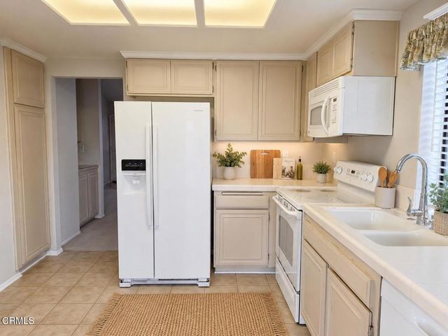 20209 Village 20, Camarillo, CA 93012
