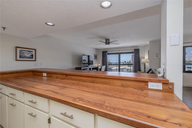 1513 OCEAN SHORE BOULEVARD 2C, Ormond Beach, FL 32176