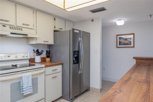 1513 OCEAN SHORE BOULEVARD 2C, Ormond Beach, FL 32176