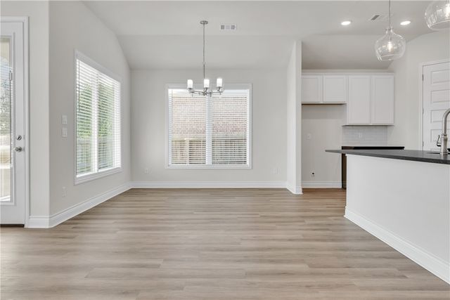 4084 Crestmont Drive, College Station, TX 77845