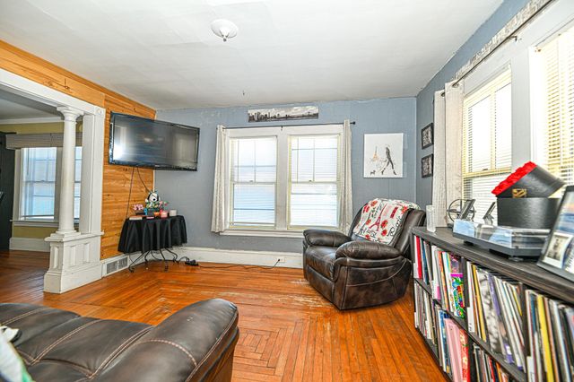 49 Washington Street, Rochester, NH 03867