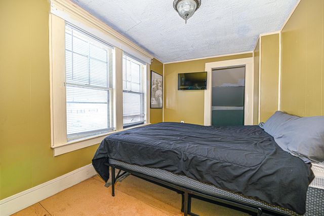 49 Washington Street, Rochester, NH 03867