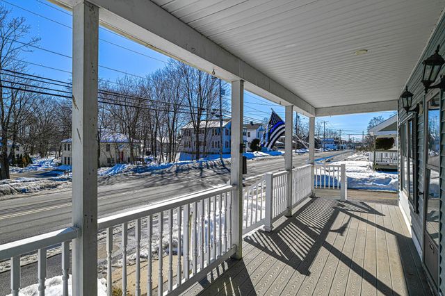 49 Washington Street, Rochester, NH 03867