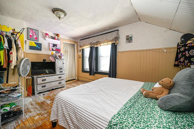 49 Washington Street, Rochester, NH 03867