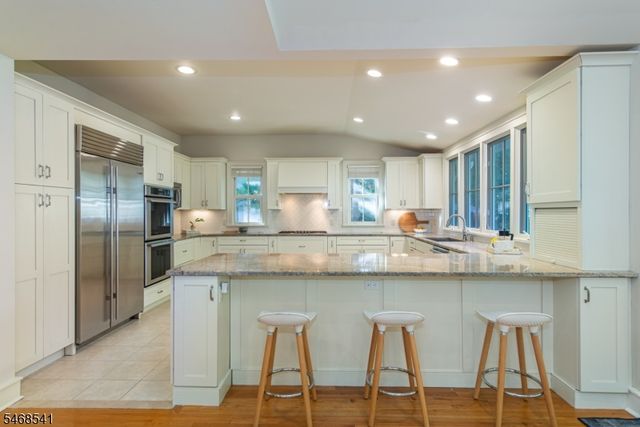 136 Montclair Ave, Montclair Twp., NJ 07042