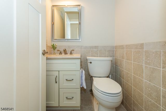 136 Montclair Ave, Montclair Twp., NJ 07042