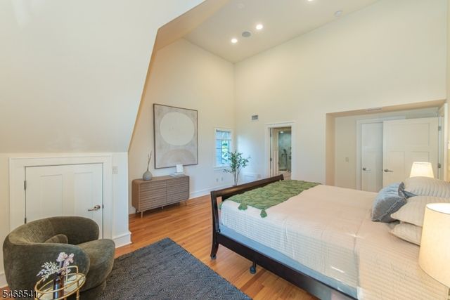 136 Montclair Ave, Montclair Twp., NJ 07042
