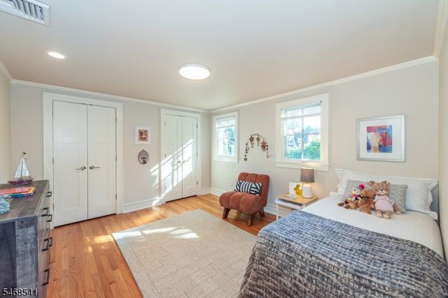 136 Montclair Ave, Montclair Twp., NJ 07042