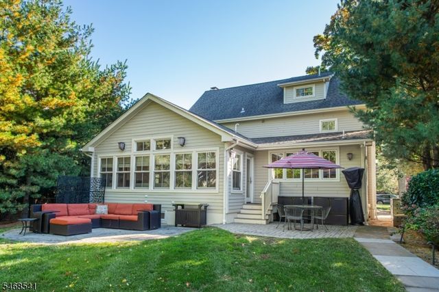136 Montclair Ave, Montclair Twp., NJ 07042