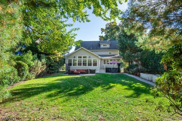 136 Montclair Ave, Montclair Twp., NJ 07042