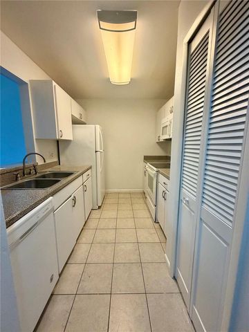 498 CLUB DRIVE, Winter Springs, FL 32708
