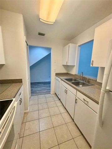 498 CLUB DRIVE, Winter Springs, FL 32708