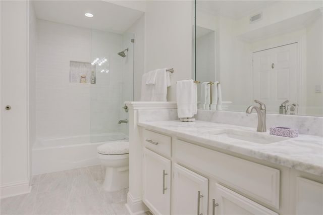 2111 Welch Street A331, Houston, TX 77019