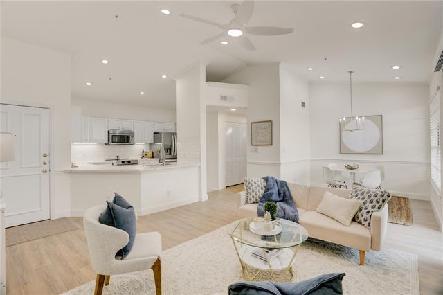 2111 Welch Street A331, Houston, TX 77019