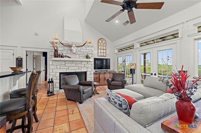 424 Panther Creek Road, Kempner, TX 76539