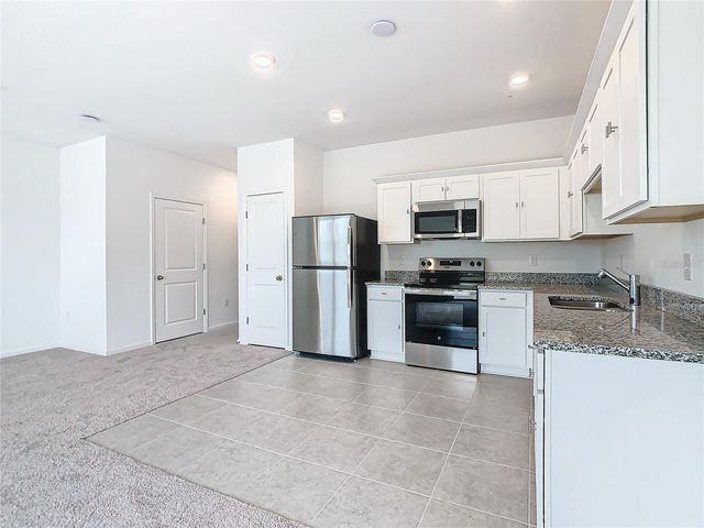 3270 VESARA, Davenport, FL 33837