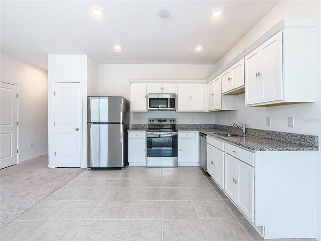 3270 VESARA, Davenport, FL 33837