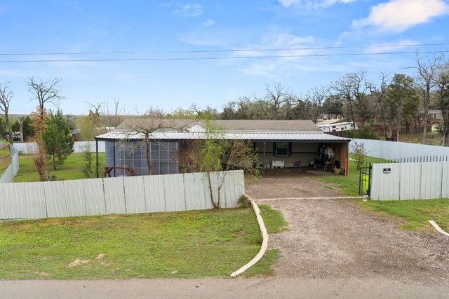 124 Crepe Myrtle PKWY, Elgin, TX 78621