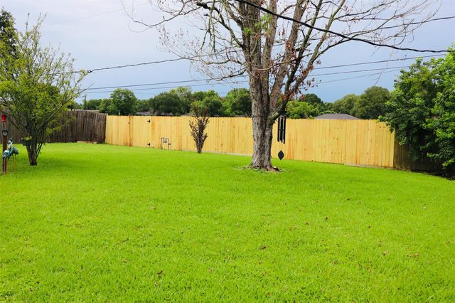 1108 Easy St Street, Rosenberg, TX 77471