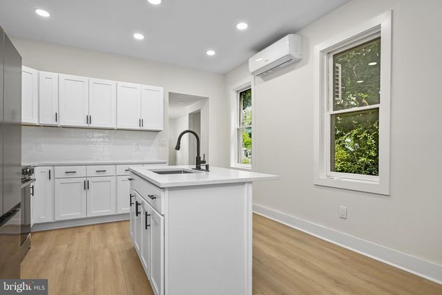 238 WASHINGTON AVE, Ephrata, PA 17522