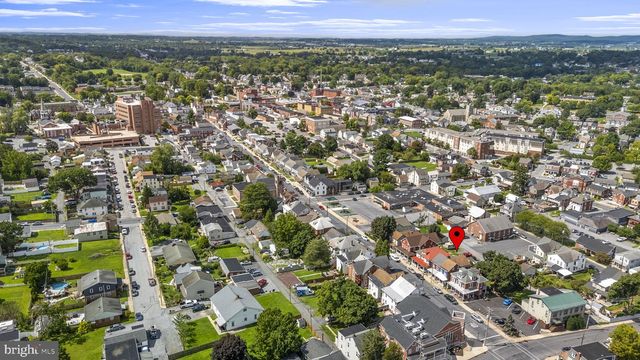 238 WASHINGTON AVE, Ephrata, PA 17522