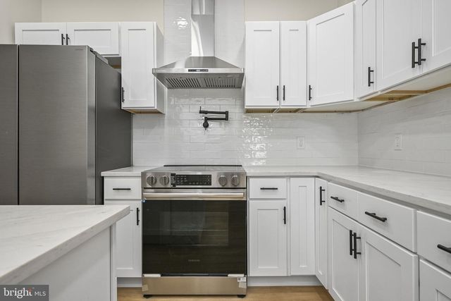 238 WASHINGTON AVE, Ephrata, PA 17522