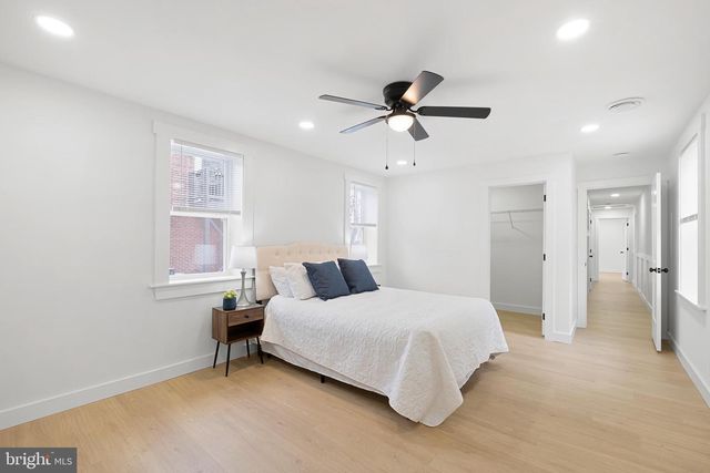 1049 BEAR RD, New Castle, DE 19720