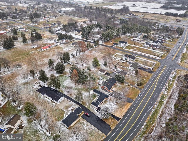 1049 BEAR RD, New Castle, DE 19720