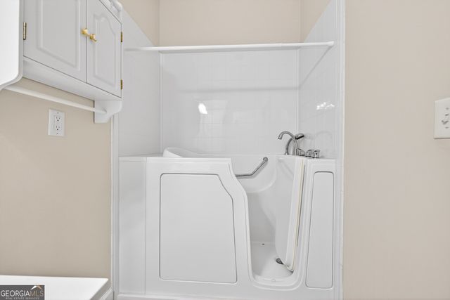 2240 Stockton Walk Lane, Snellville, GA 30078