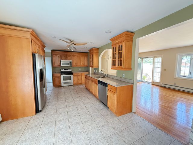762 Woodin Street, Hamden, CT 06514