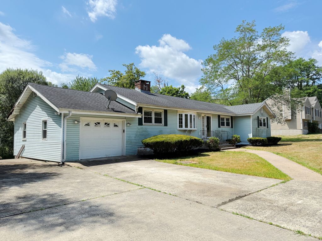 762 Woodin Street, Hamden, CT 06514