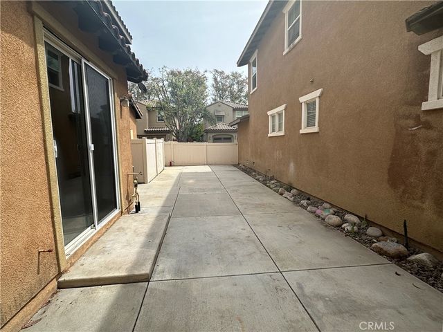 11181 Dallas, Loma Linda, CA 92354