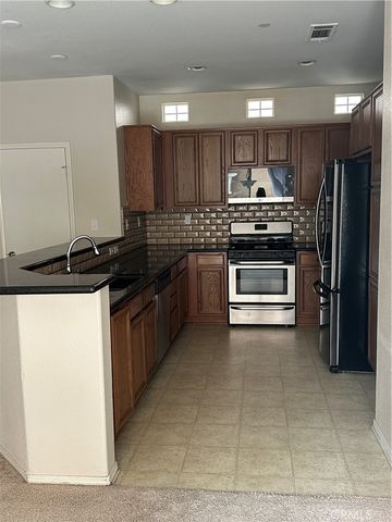 11181 Dallas, Loma Linda, CA 92354