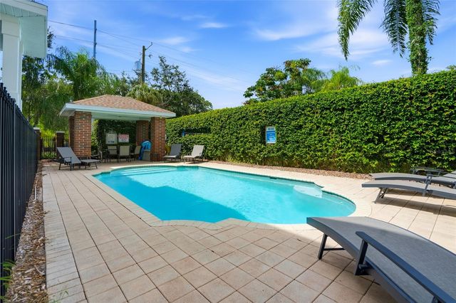3315 W DE LEON STREET 18, Tampa, FL 33609