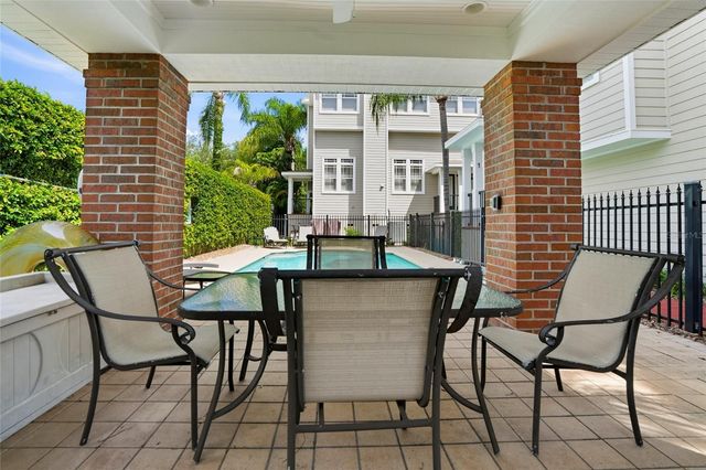 3315 W DE LEON STREET 18, Tampa, FL 33609