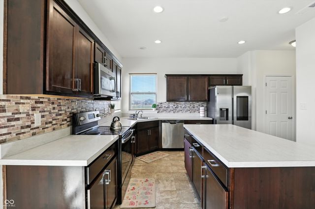 6736 Sonora Boulevard, Brownsburg, IN 46112